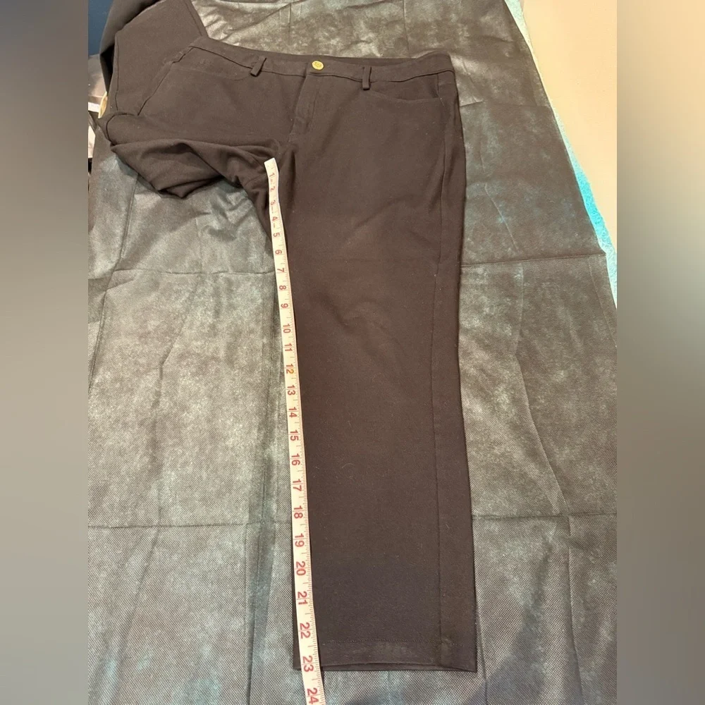 🔥Michael Kors Classic Black Women's Jeans Sz 12 EUC🔥